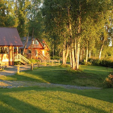 Susitna River Lodging, Riverside Cabins Talkeetna Exterior photo