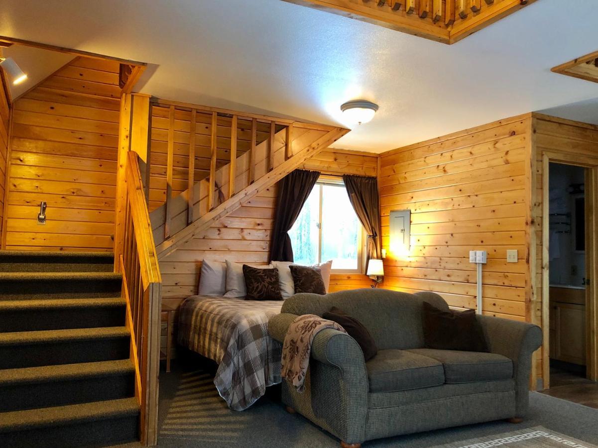 Susitna River Lodging, Riverside Cabins Talkeetna Exterior photo
