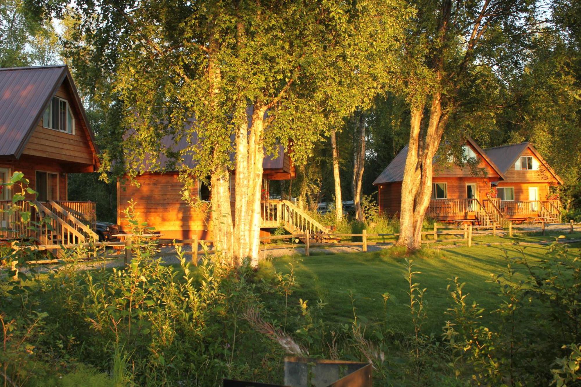 Susitna River Lodging, Riverside Cabins Talkeetna Exterior photo